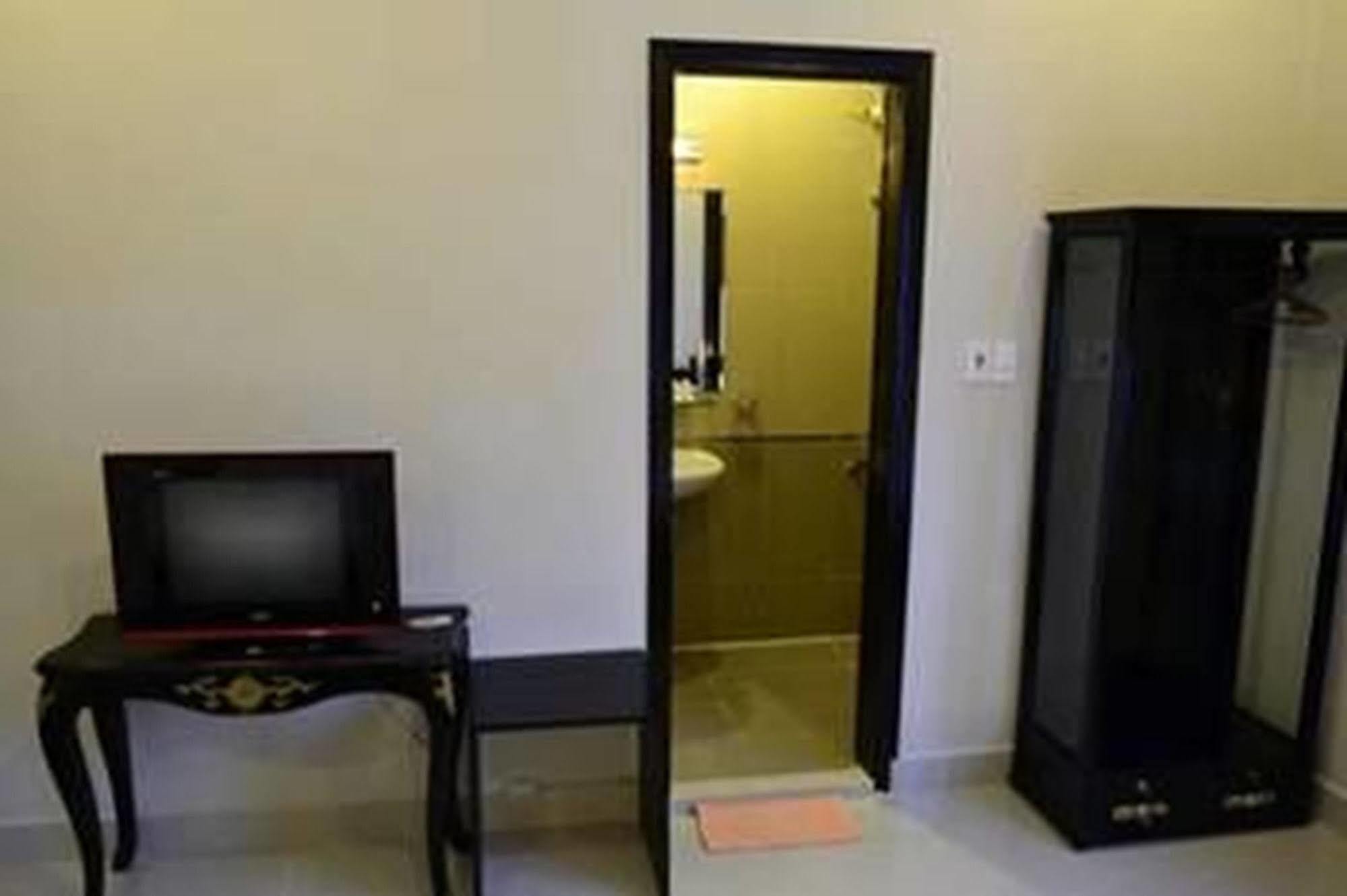 Hue Nino Hotel Zewnętrze zdjęcie