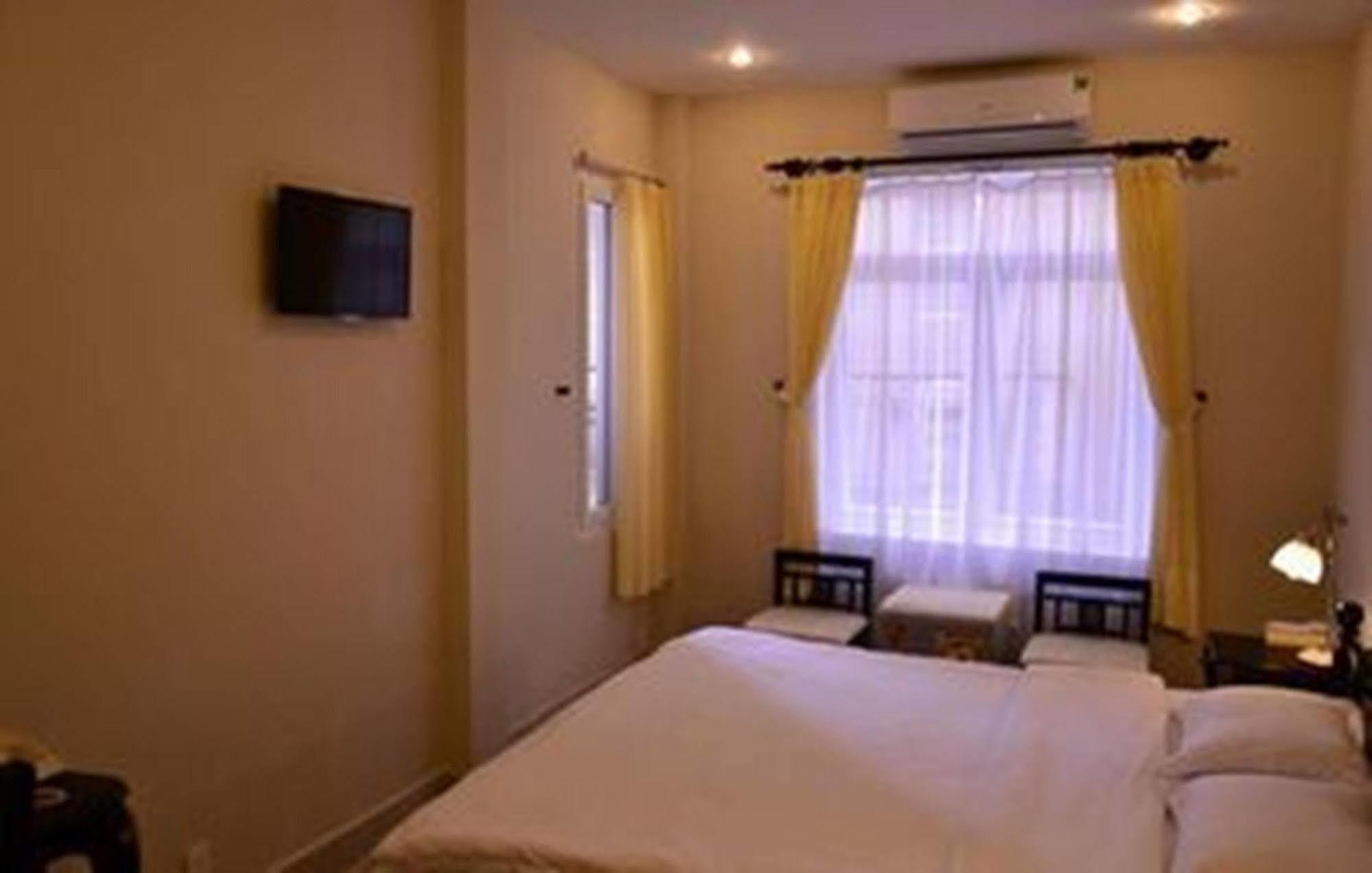 Hue Nino Hotel Zewnętrze zdjęcie